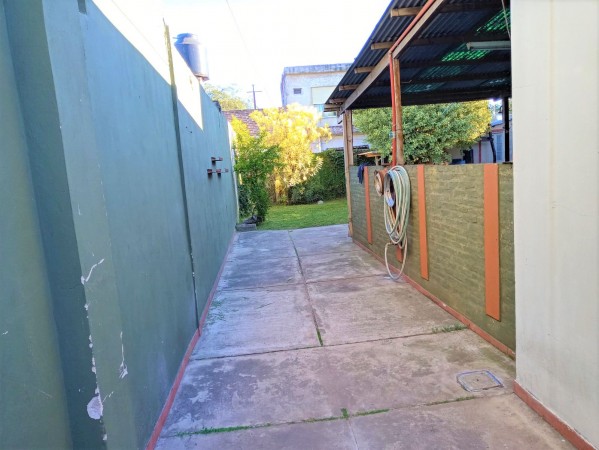 VENTA CASA CON JARDÍN Y COCHERA EN SAN MIGUEL OPORTUNIDAD