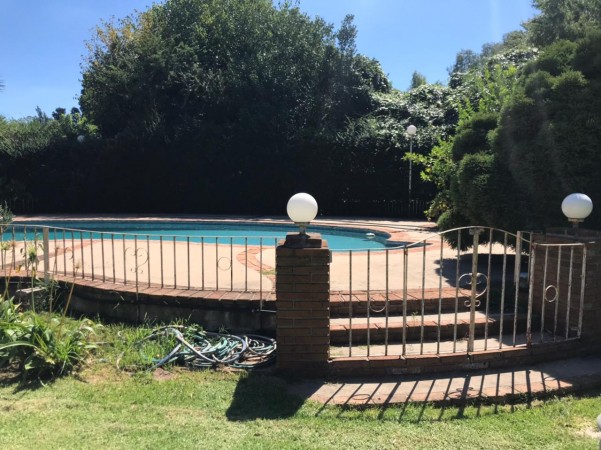 VENTA CASA QUINTA CON PILETA