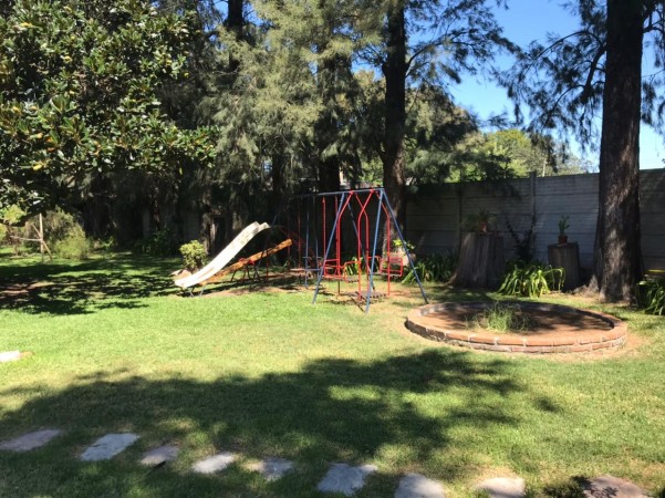 VENTA CASA QUINTA CON PILETA