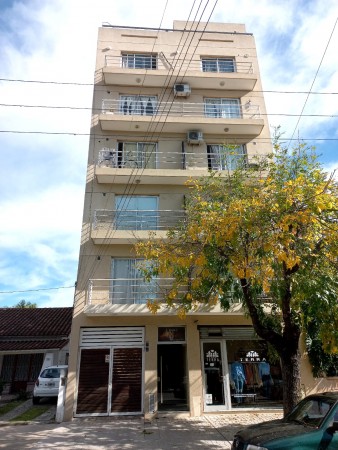 MONOAMBIENTE CON BALCON SAN MIGUEL CENTRO - LIQUIDA!!!