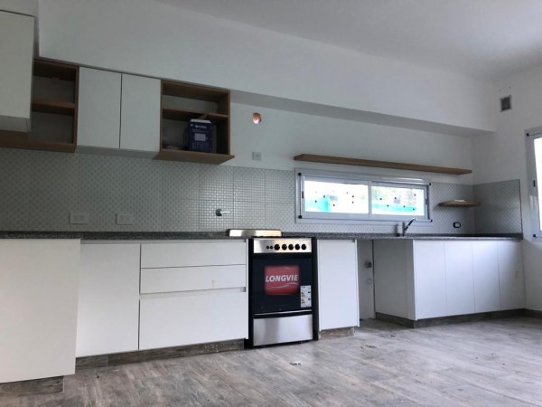 VENTA CASA A ESTRENAR EN BARRIO CERRADO SANTO TOMAS PILAR