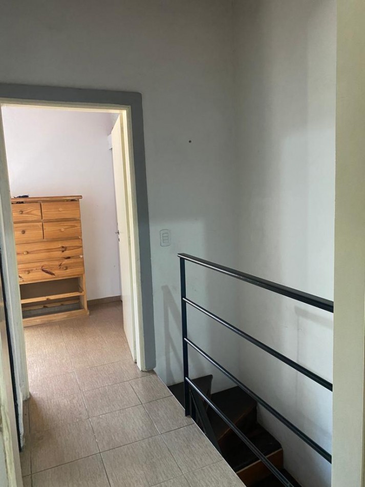 ALQUILER DUPLEX TRES AMBIENTES CON PATIO SAN MIGUEL