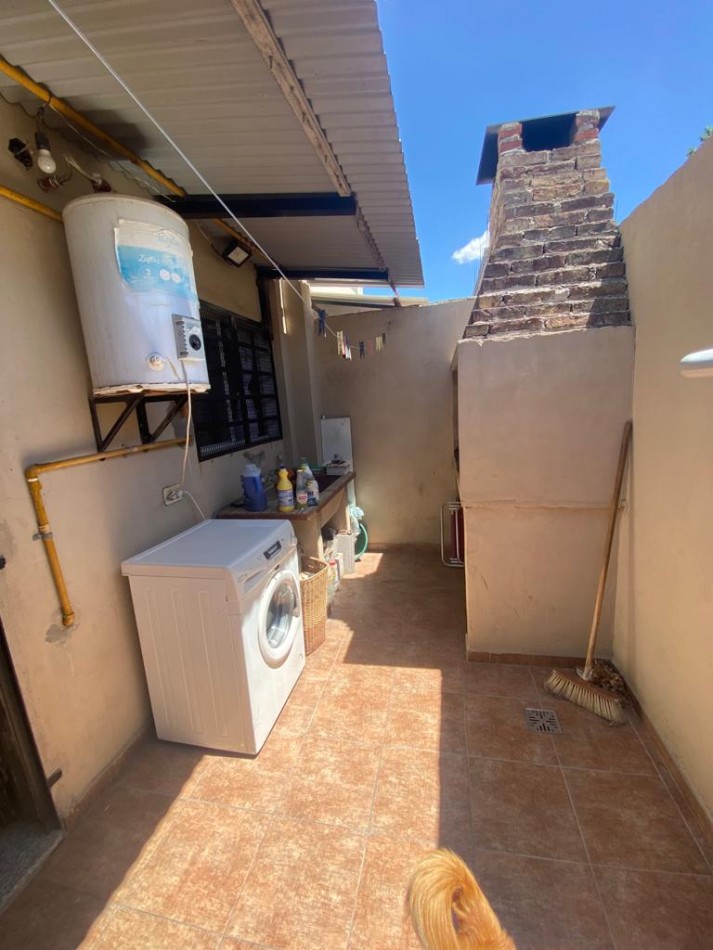 ALQUILER DUPLEX TRES AMBIENTES CON PATIO SAN MIGUEL