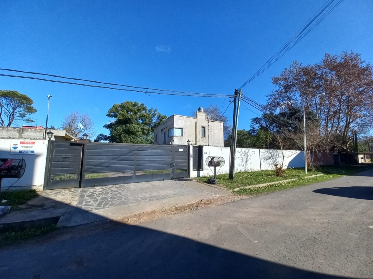 VENTA CASA EN BARRIO CERRADO TORTUGUITAS JOSE C PAZ