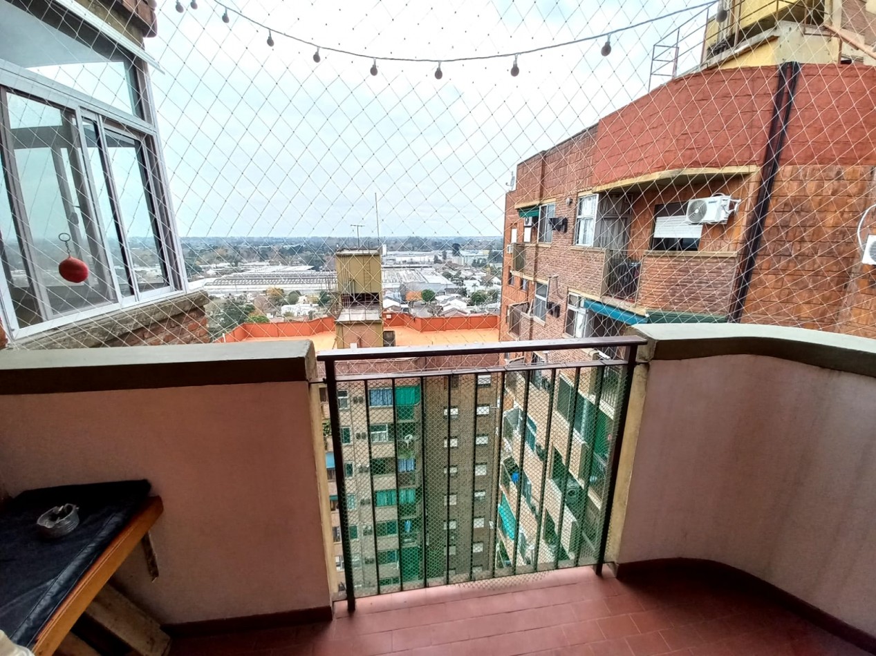 VENTA DEPARTAMENTO TRES AMBIENTES CON BALCON SAN MIGUEL 