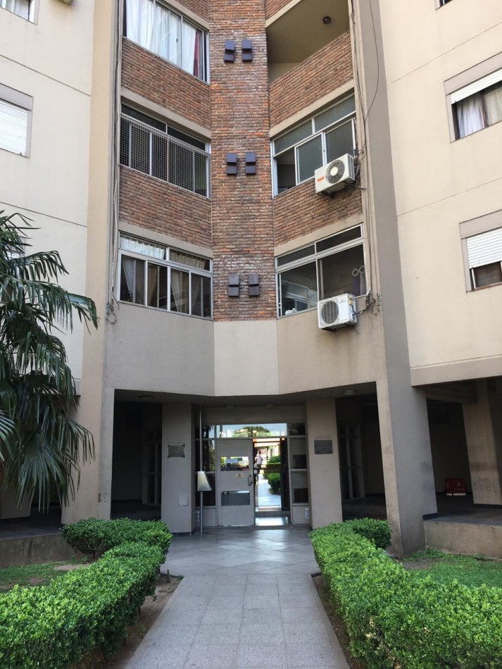 VENTA DEPARTAMENTO TRES AMBIENTES CON BALCON SAN MIGUEL 