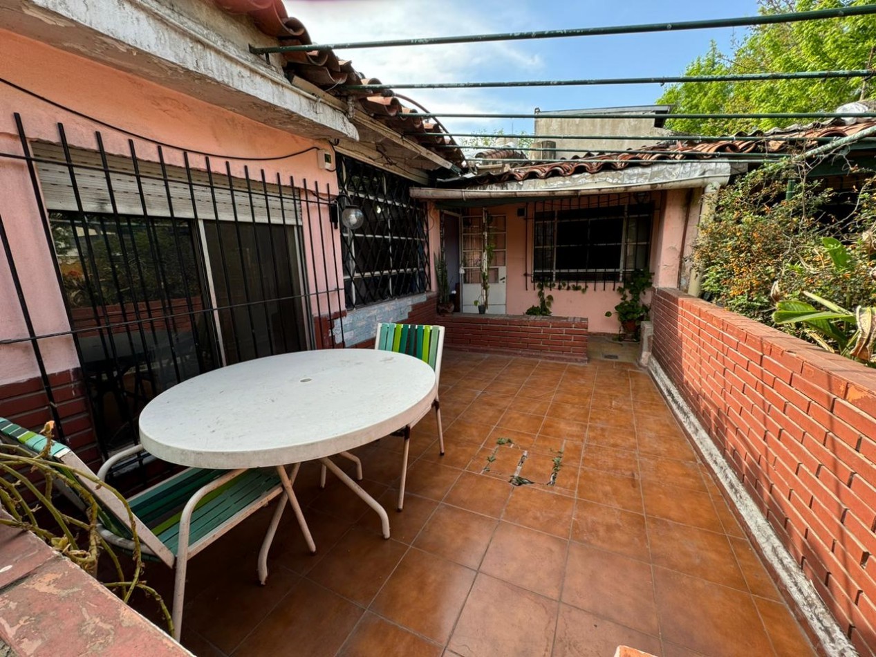 VENTA CASA EN BELLA VISTA A RECICLAR