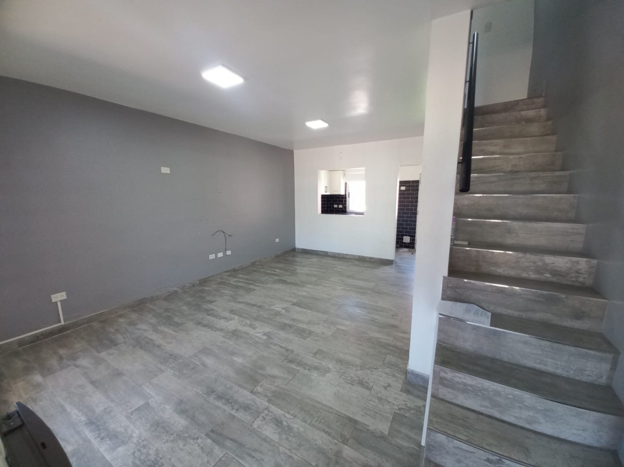 VENTA DUPLEX MALVINAS ARGENTINAS BARRIO CERRADO