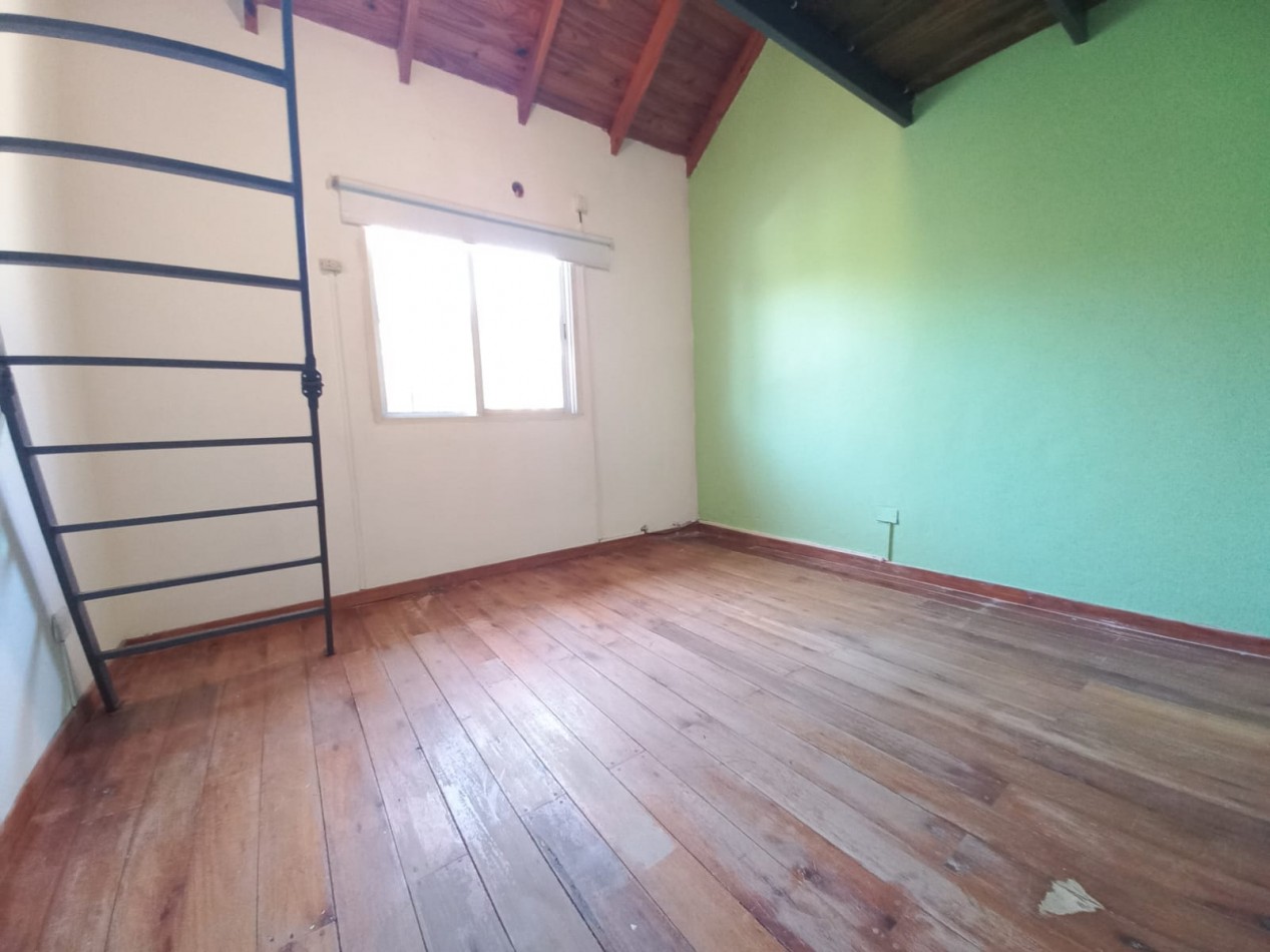 VENTA DUPLEX CON PATIO Y COCHERA BELLA VISTA