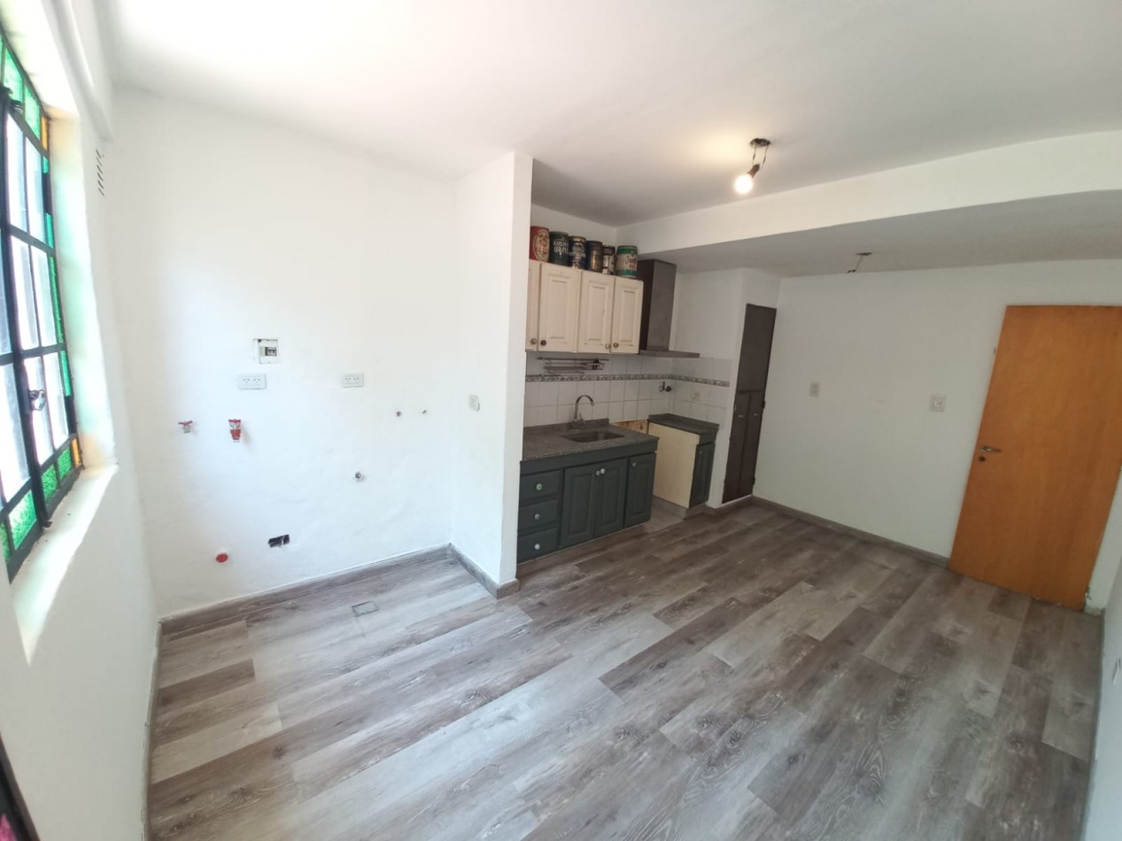 VENTA DUPLEX CON PATIO Y COCHERA BELLA VISTA