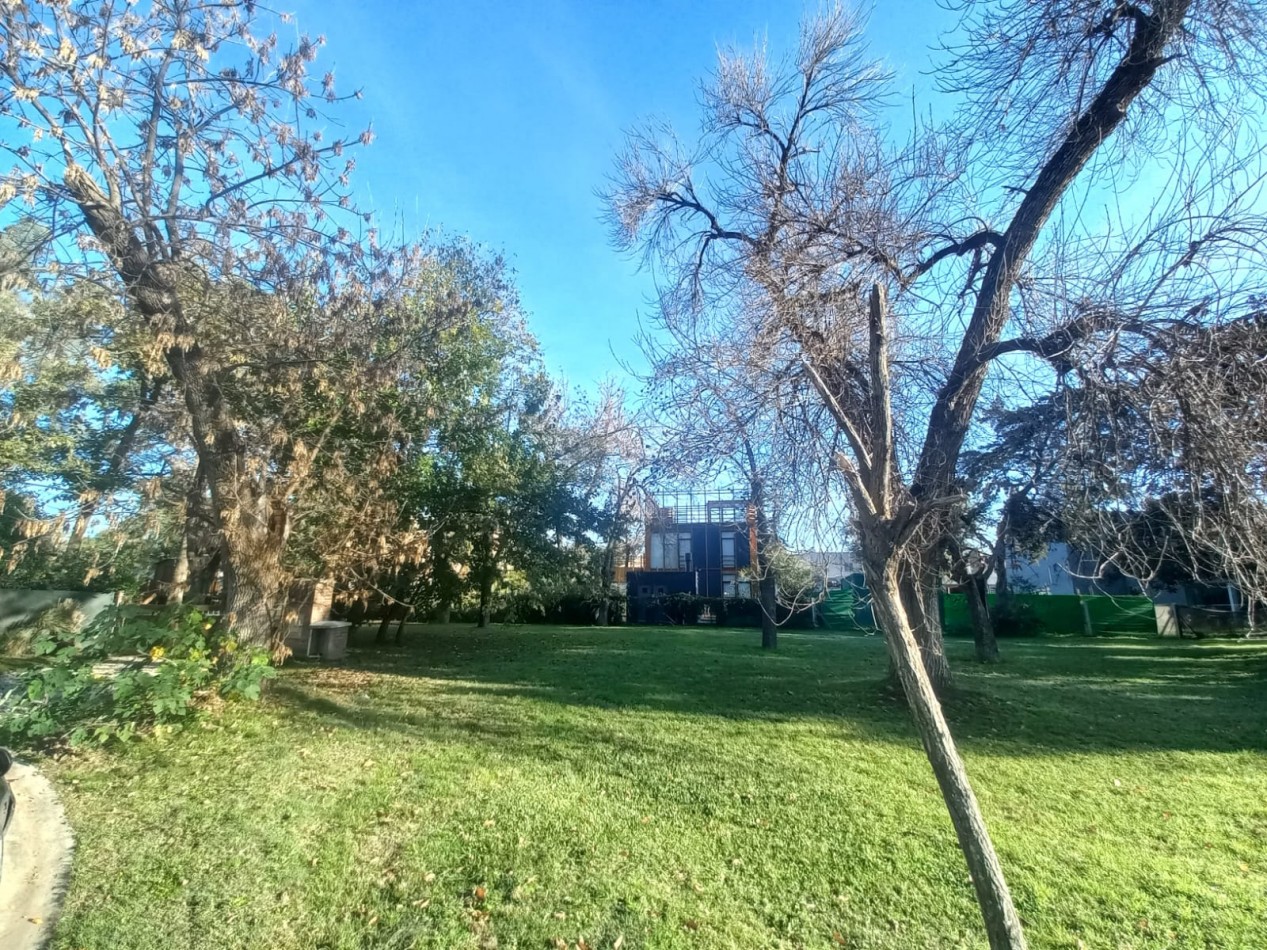 VENTA LOTE BARRIO MAGNA "INTERNO"