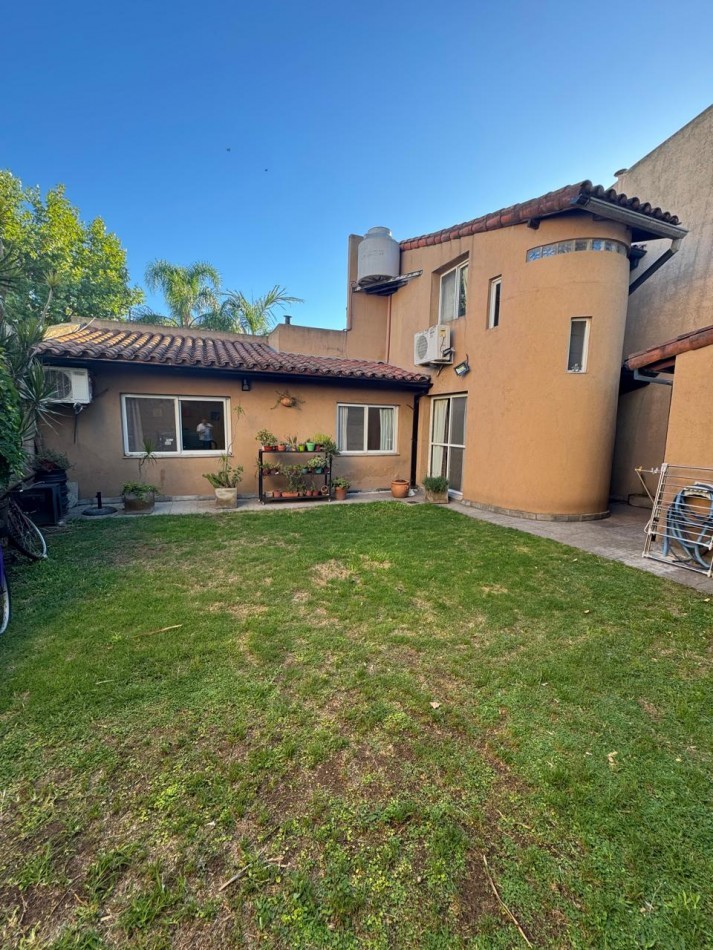 VE NTA CASA EN BELLA VISTA