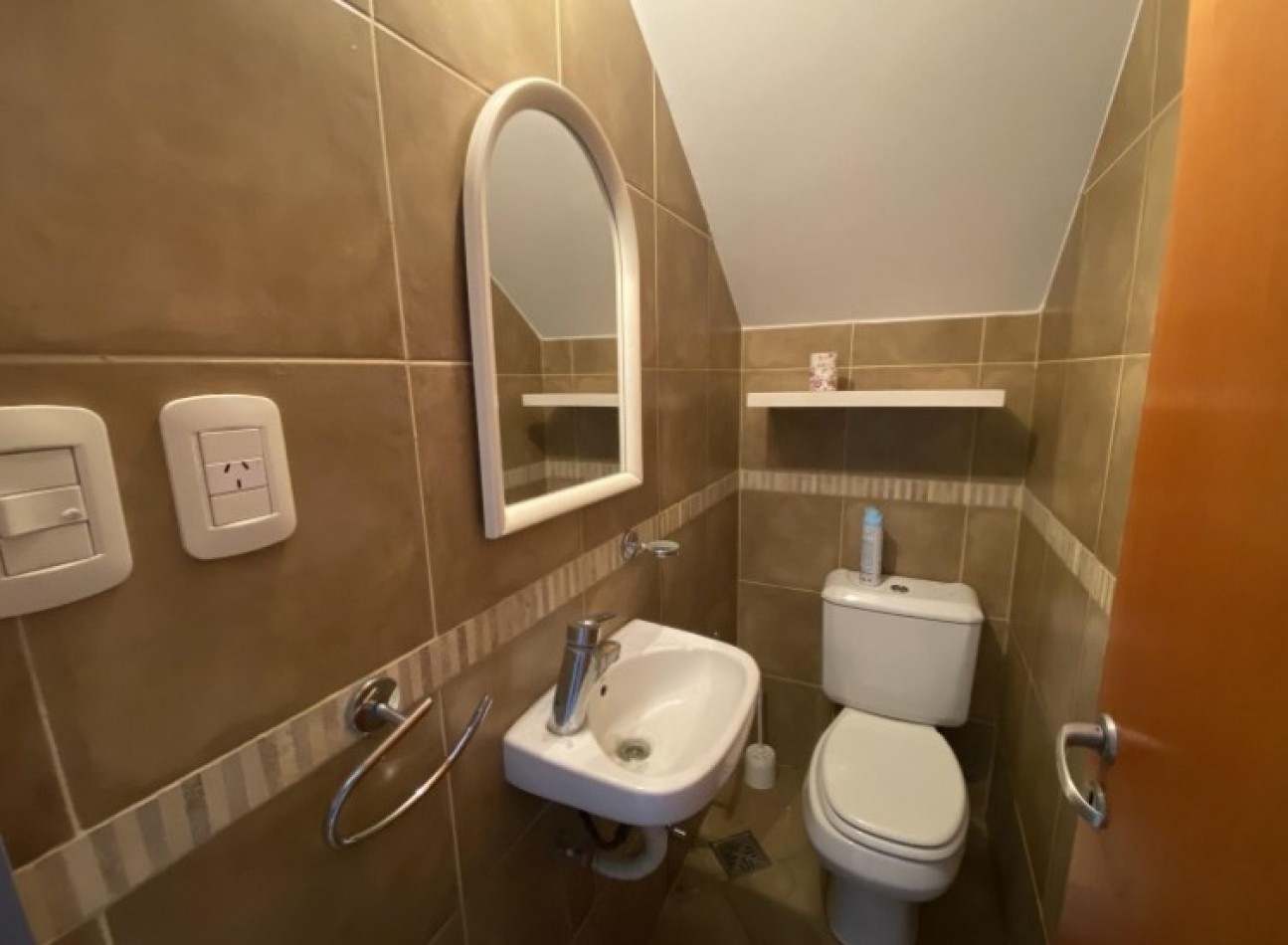 VENTA APTO CREDITO DUPLEX COCHERA Y PATIO SAN MIGUEL