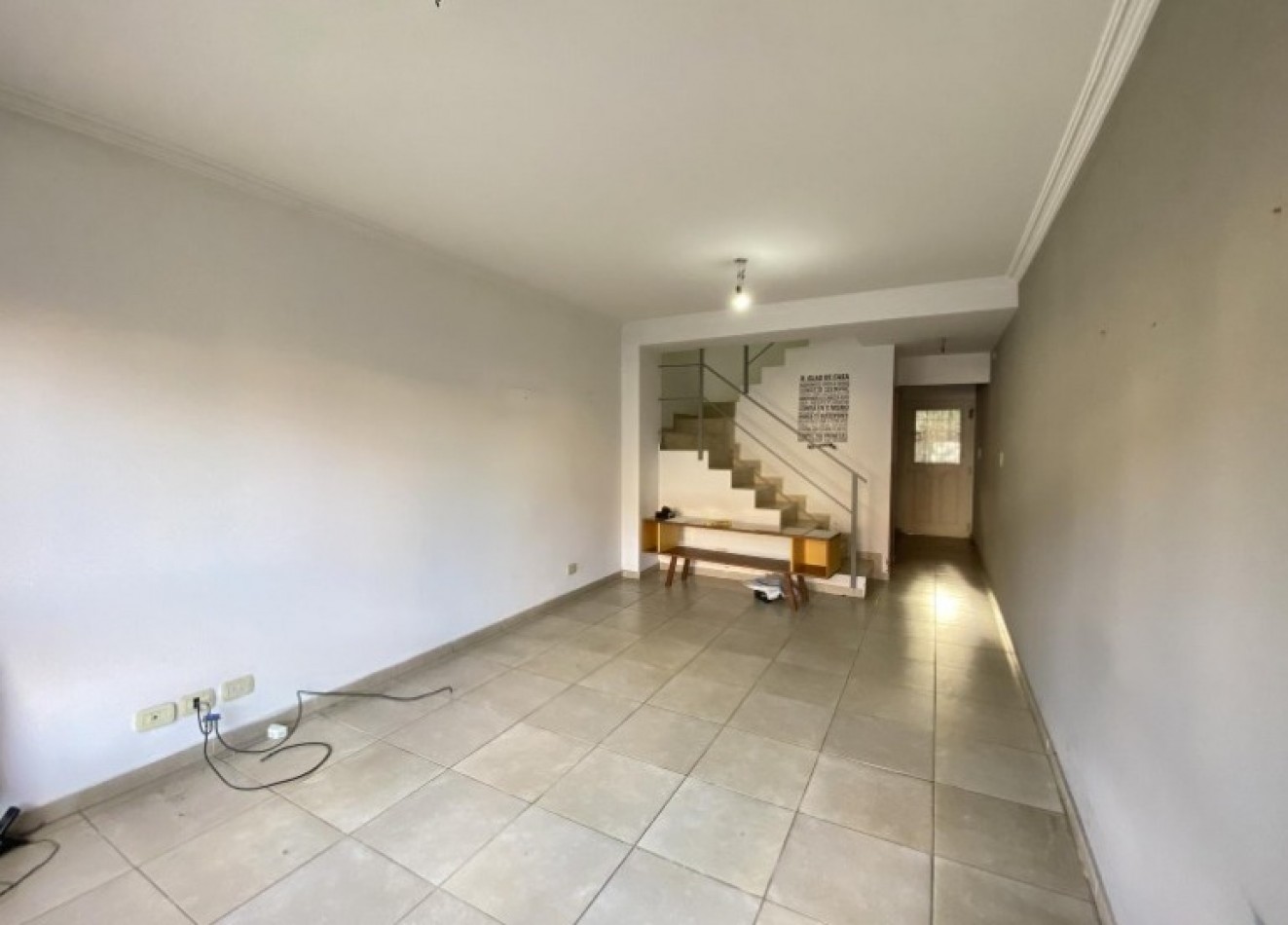 VENTA APTO CREDITO DUPLEX COCHERA Y PATIO SAN MIGUEL