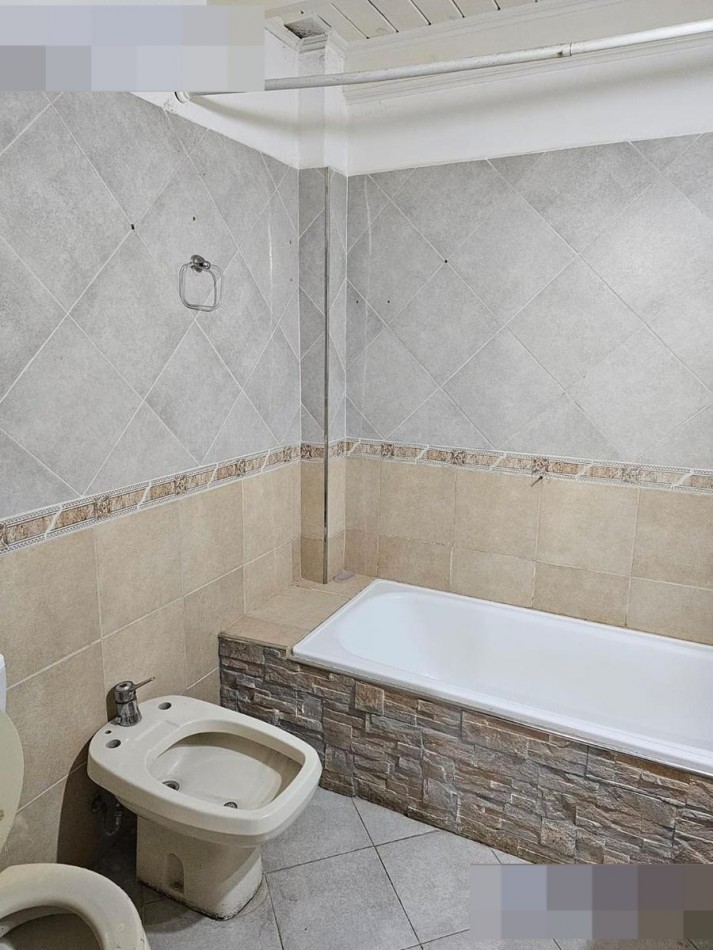 VENTA APTO CREDITO TRES AMBIENTES COCHERA SAN MIGUEL