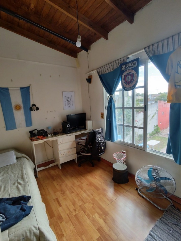 VENTA CASA EN BELLA VISTA CON LOCAL
