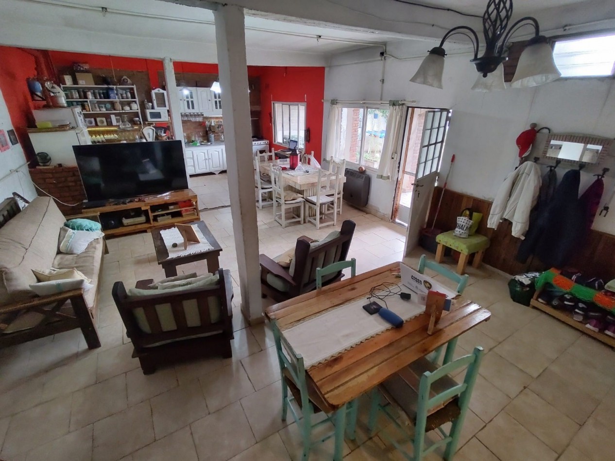 VENTA CASA EN BELLA VISTA CON LOCAL