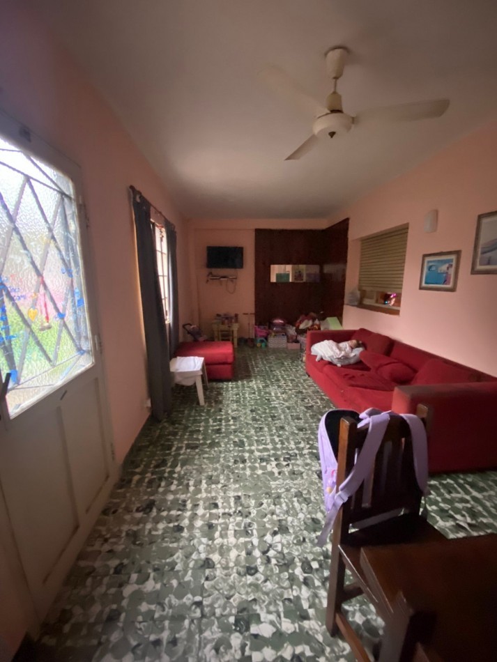VENTA CASA BELLA VISTA A REFACCIONAR
