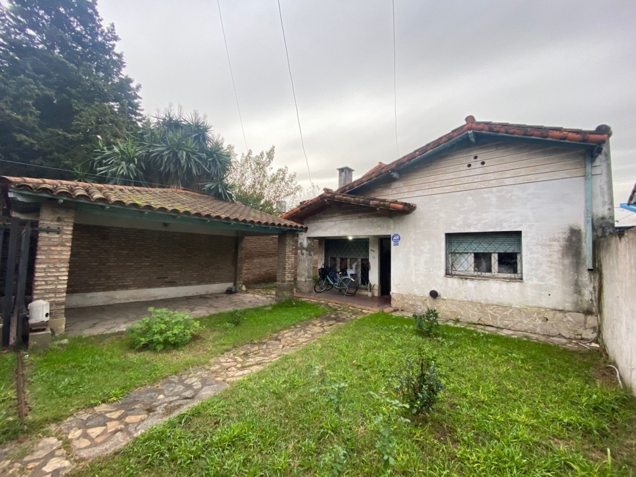 VENTA CASA BELLA VISTA A REFACCIONAR