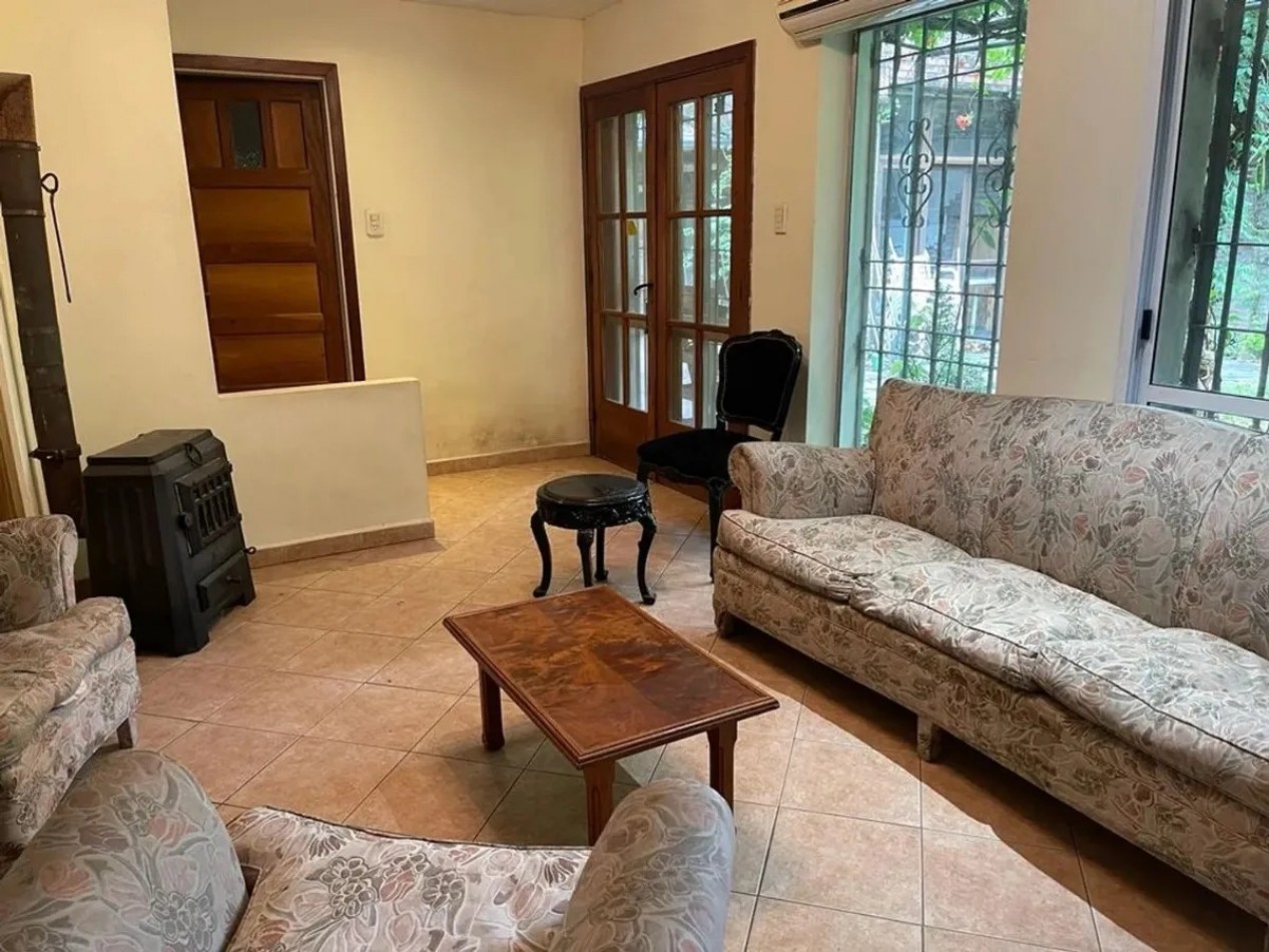 VENTA CASA 5 DORMITORIOS CON PARQUE SAN MIGUEL