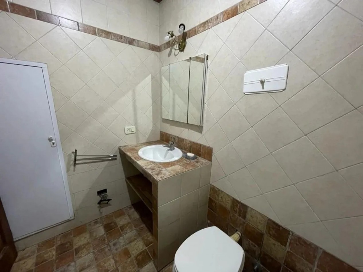 VENTA CASA 5 DORMITORIOS CON PARQUE SAN MIGUEL