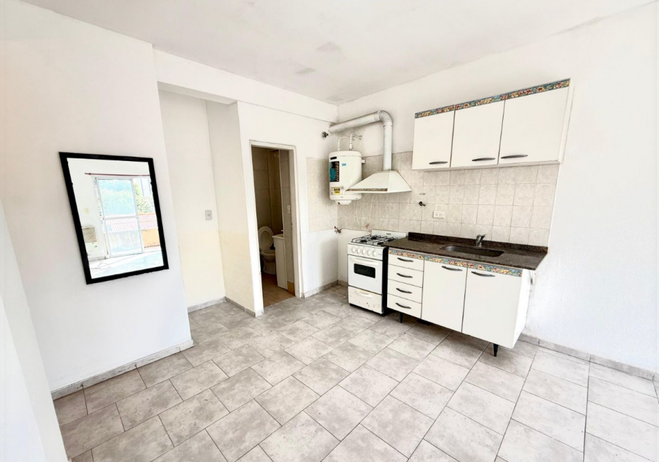 VENTA MONOAMBIENTE CON COCHERA Y BALCON SAN MIGUEL