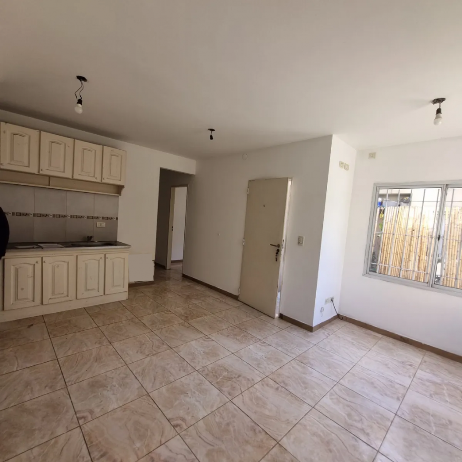 VENTA APTO CREDITO DOS AMBIENTES COCHERA SAN MIGUEL