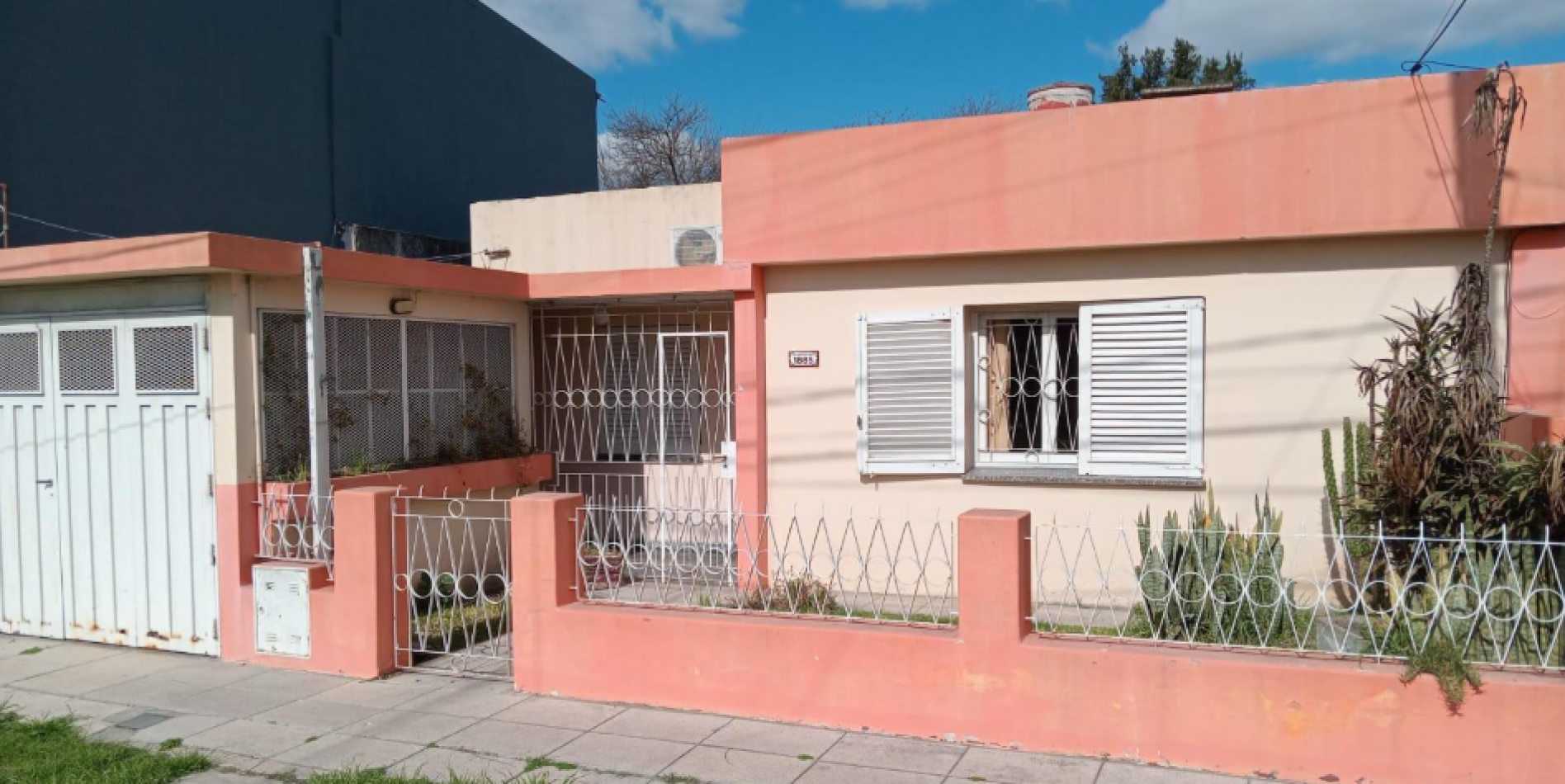 VENTA APTO CREDITO CASA COCHERA PATIO JOSE C PAZ