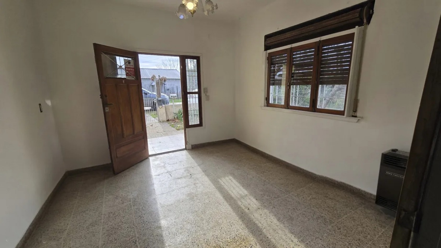 ALQUILER CASA JOSE C PAZ