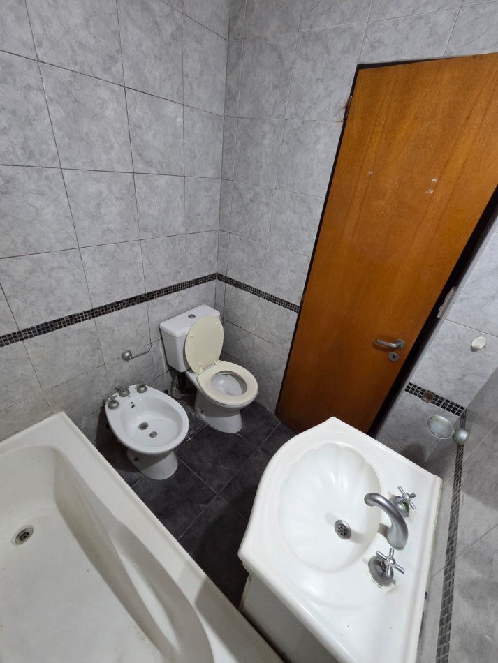 ALQUILER MONOAMBIENTE CON BALCON SAN MIGUEL CENTRO