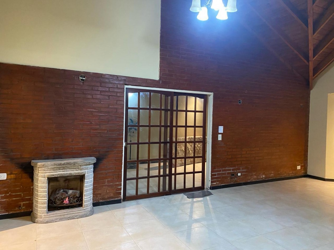 VENTA CASA CUATRO AMBIENTES JOSE C PAZ
