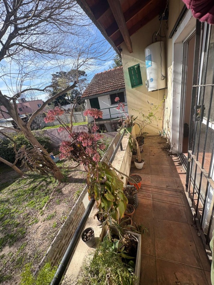APTO CREDITO TRES AMBIENTES CON BALCON BELLA VISTA