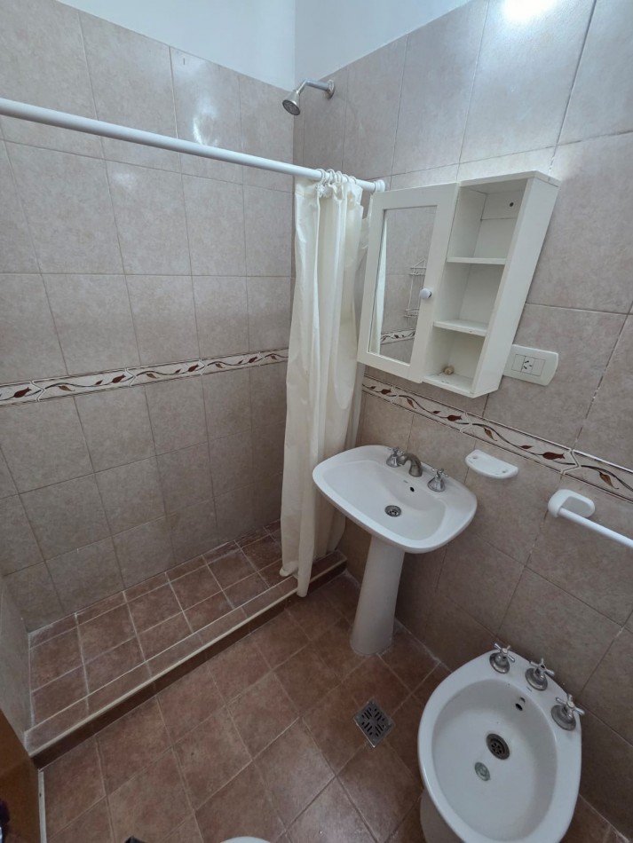 ALQUILER DUPLEX DOS AMBIENTES SAN MIGUEL CENTRO