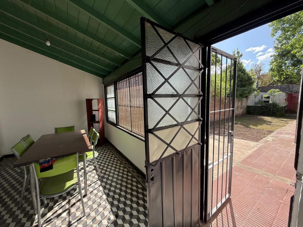 VENTA APTO CREDITO CASA TRES AMBIENTES PATIO COCHERA MUÑIZ SAN MIGUEL