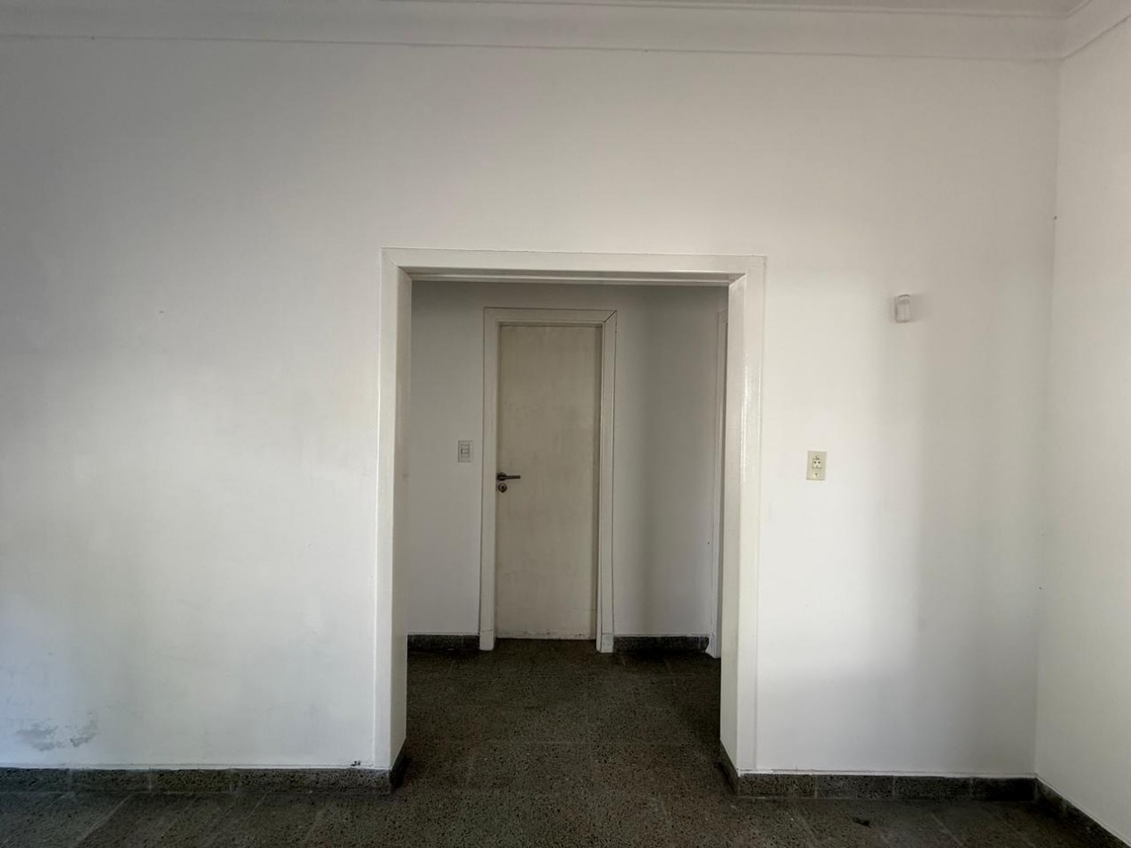 VENTA APTO CREDITO CASA TRES AMBIENTES PATIO COCHERA MUÑIZ SAN MIGUEL