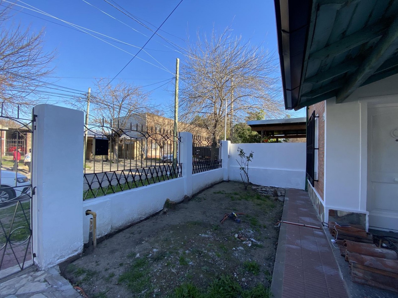 VENTA APTO CREDITO CASA TRES AMBIENTES PATIO COCHERA MUÑIZ SAN MIGUEL