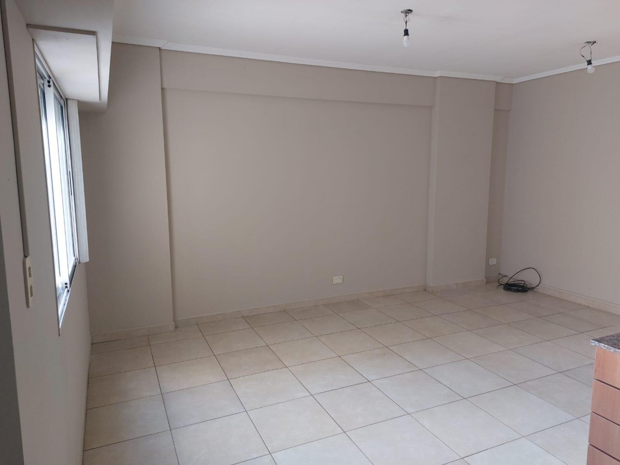 VENTA APTO CREDITO DOS AMBIENTES BALCON COCHERA SAN MIGUEL