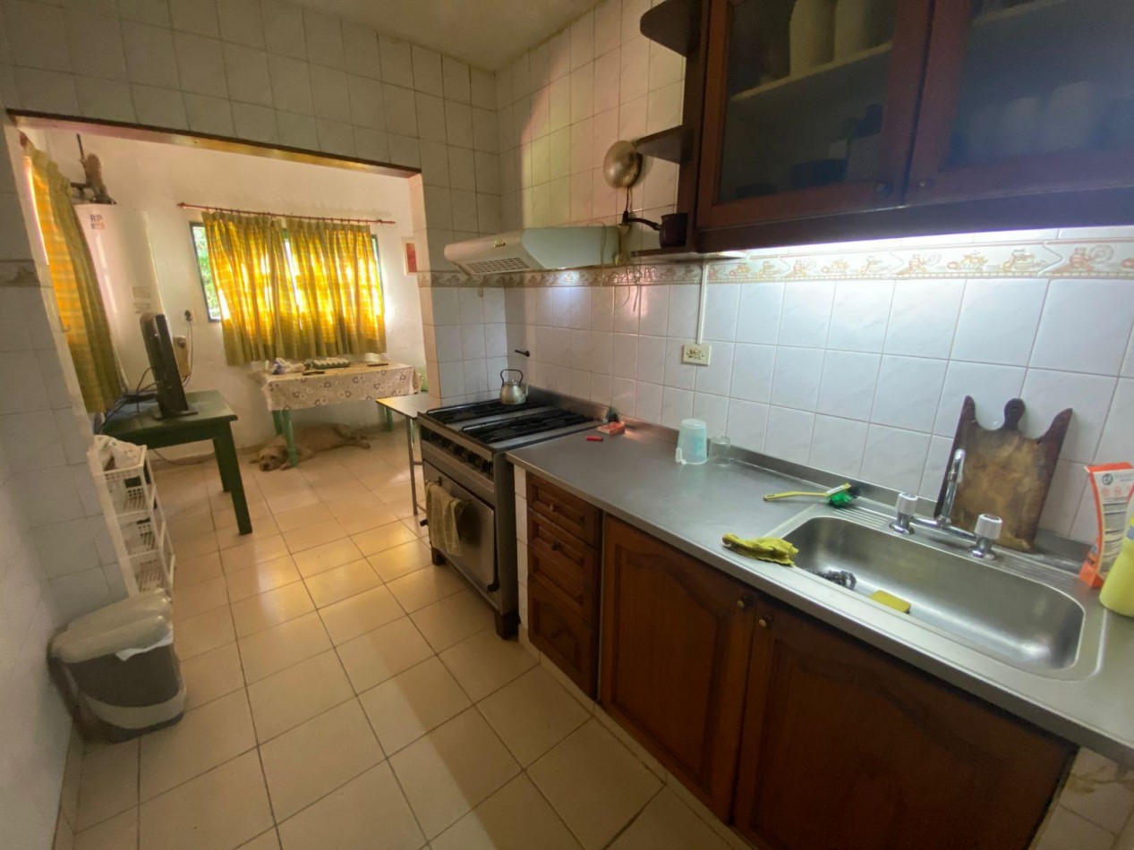 VENTA CASA ESTILO COLONIAL PARQUE QUINCHO COCHERA BELLA VISTA