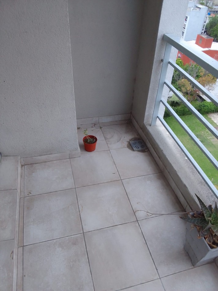 ALQUILER MONOAMBIENTE AMPLIO BALCON SAN MIGUEL MUÑIZ CENTRO