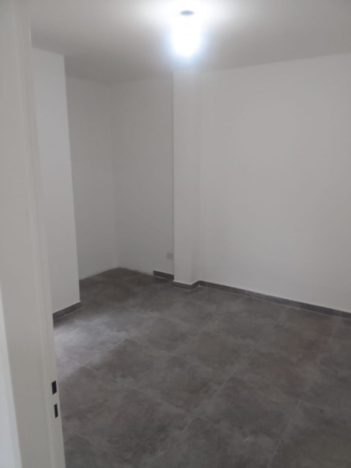 ALQUILER DOS AMBIENTES PLANTA BAJA CON COCHERA BELLA VISTA SAN MIGUEL