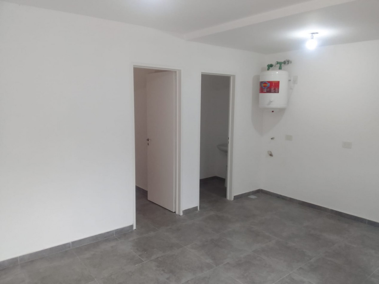 ALQUILER DOS AMBIENTES PLANTA BAJA CON COCHERA BELLA VISTA SAN MIGUEL