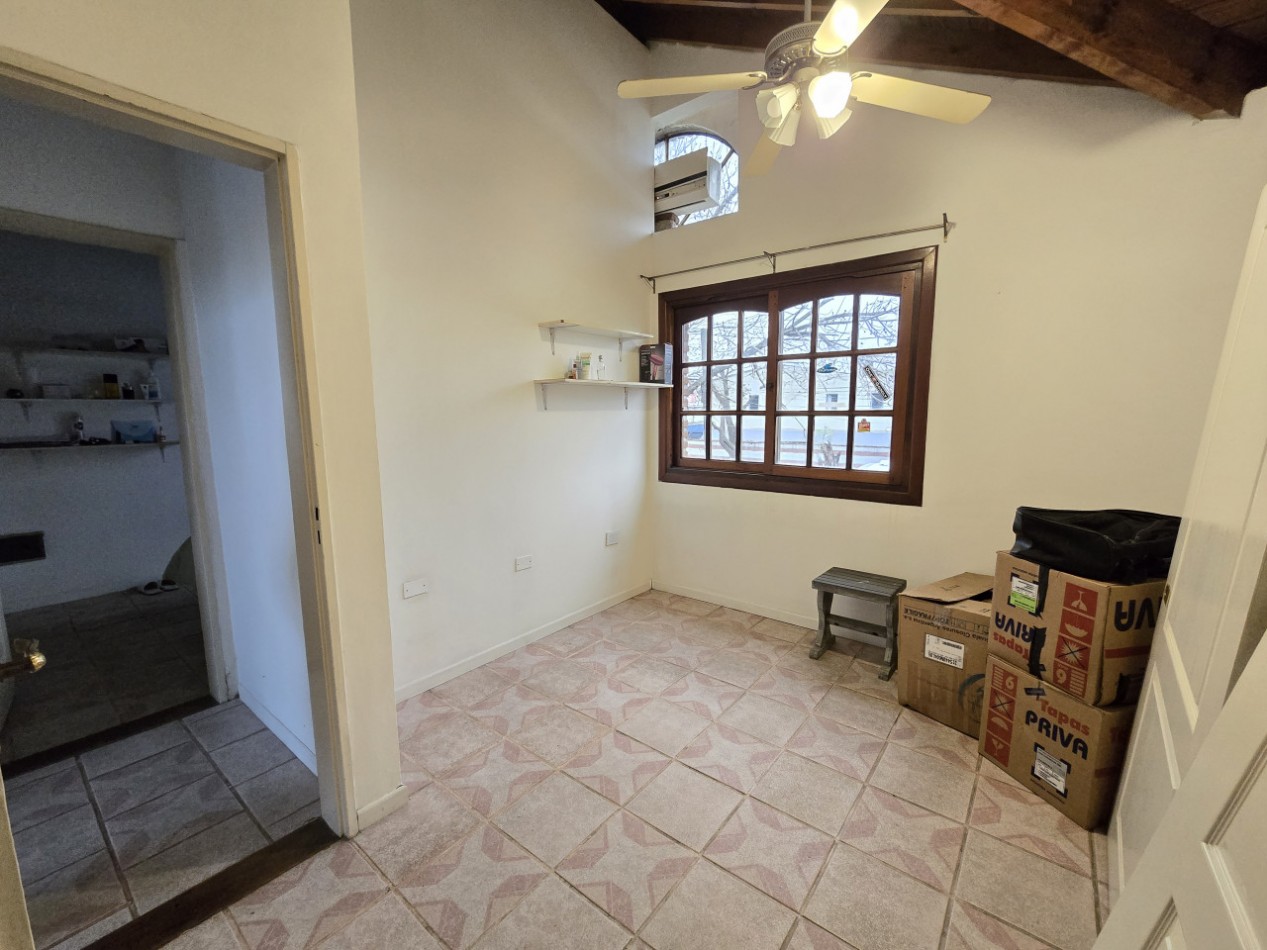 ALQUILER CASA SEIS AMBIENTES PILETA COCHERA SAN MIGUEL VIVIENDA O PROFESIONAL