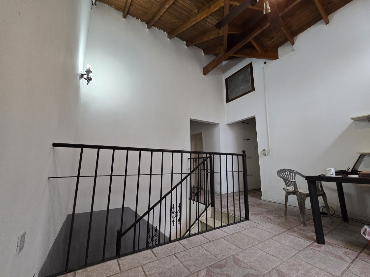 ALQUILER CASA SEIS AMBIENTES PILETA COCHERA SAN MIGUEL VIVIENDA O PROFESIONAL