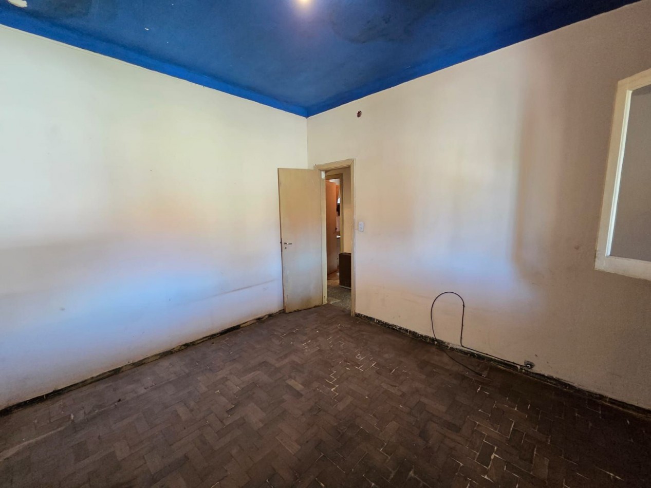 VENTA CASA CHALET A RECICLAR MODERNIZAR HURLINGHAM