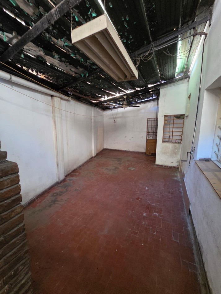 VENTA CASA CHALET A RECICLAR MODERNIZAR HURLINGHAM