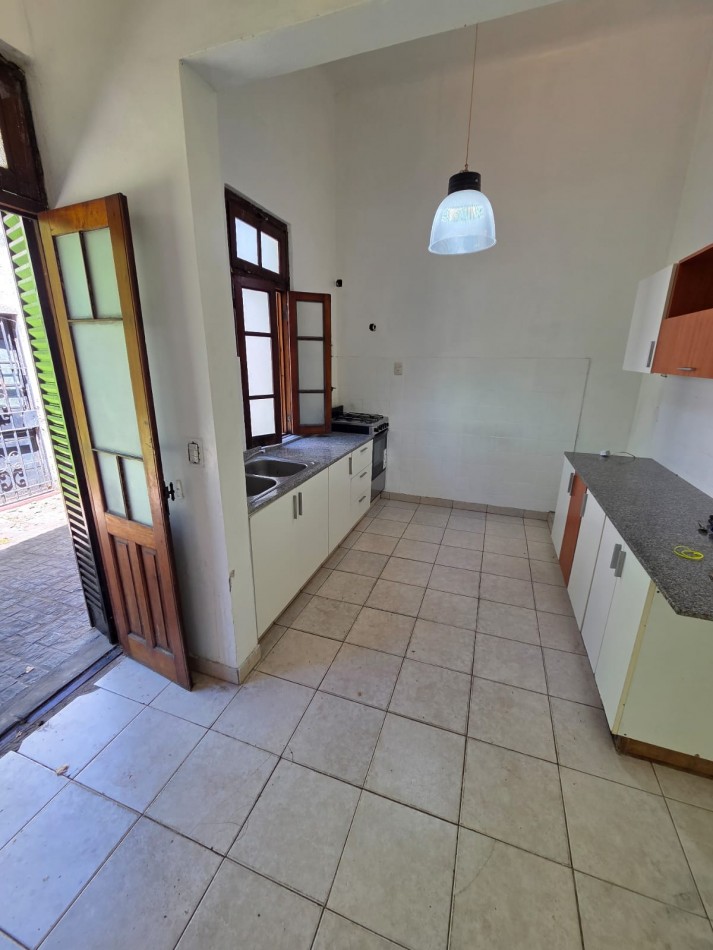 ALQUILER CASA CUATRO DORMITORIOS PARQUE PARRILLA san miguel 