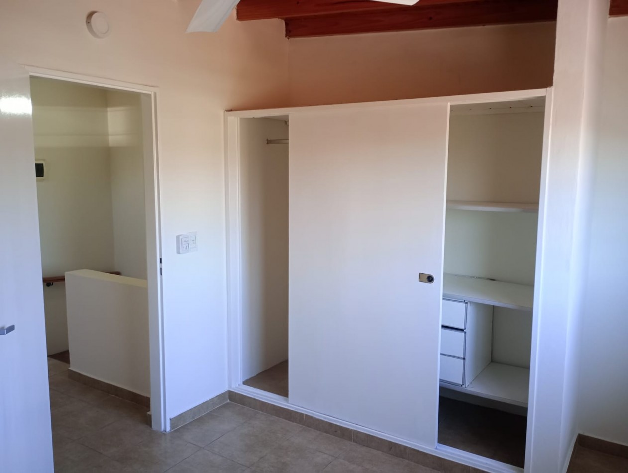 ALQUILER DUPLEX TRES AMBIENTES LOS POLVORINES MALVINAS ARGENTINAS