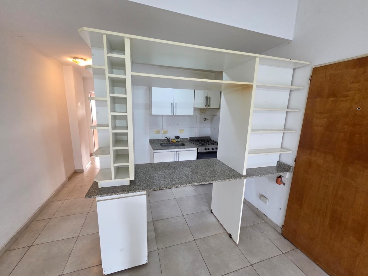 ALQUILER DOS AMBIENTES CON BALCON SAN MIGUEL CENTRO