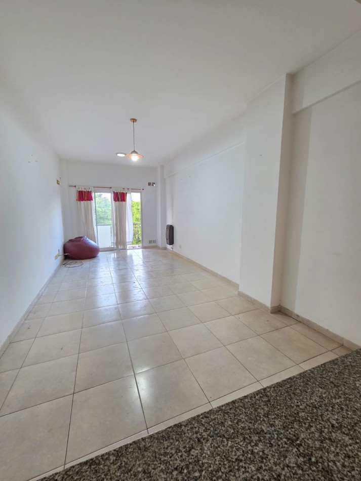 ALQUILER DOS AMBIENTES CON BALCON SAN MIGUEL CENTRO