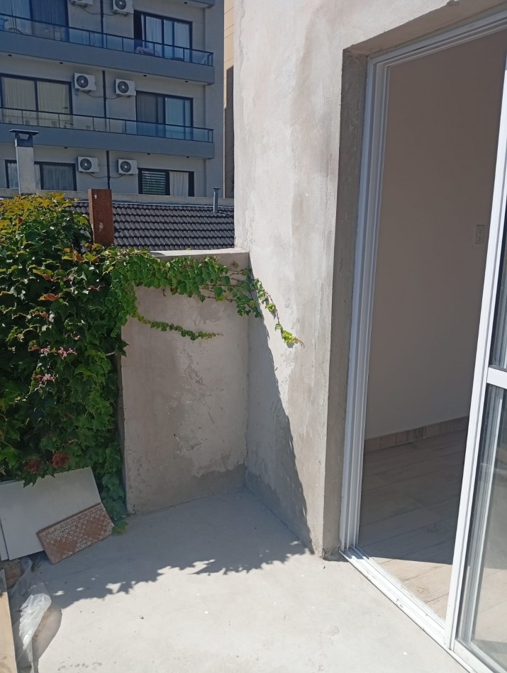 ALQUILER DEPTO 2 AMBIENTES CON BALCON A ESTRENAR